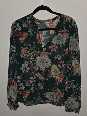 Women's Dark Green Floral V-Neck Blouse